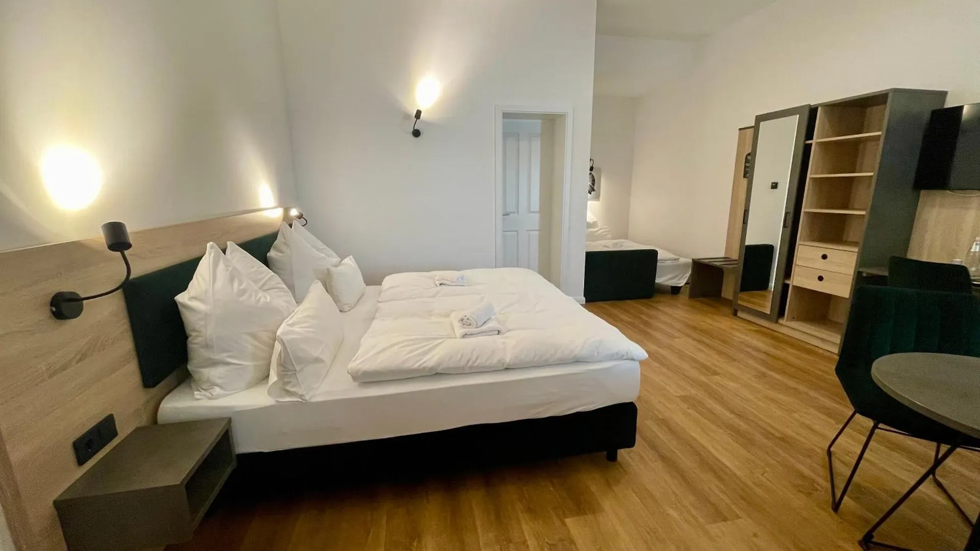 Hopfenhotel Am Adenauerufer Bamberg Hotel